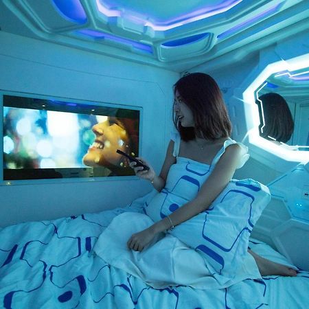 Jc Space Capsule Hotel Kuah Exterior photo
